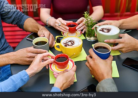 
                Gemeinsam, Freunde, Kaffeetrinken                   