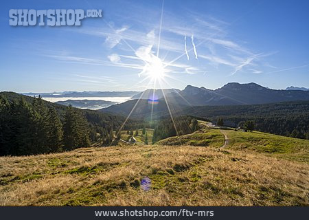 
                Sonnenstrahlen, Teisenberg, Chiemgauer Alpen                   
