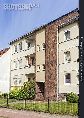 
                Mehrfamilienhaus, Wohnimmobilie, Bremen-nord                   