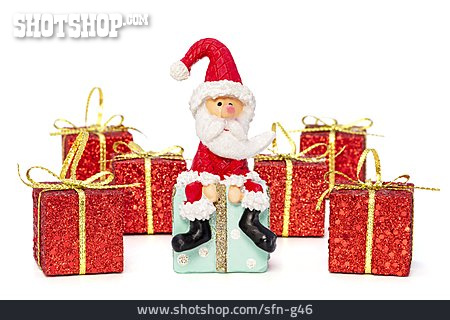 
                Weihnachtsmann, Weihnachtsdekoration, Geschenke                   