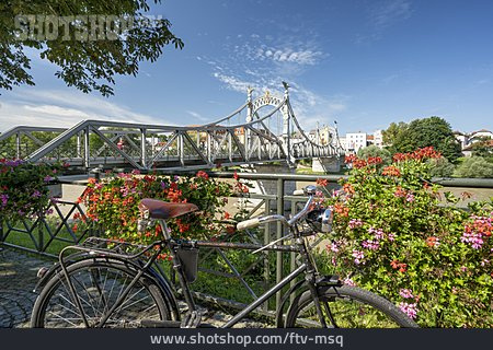 
                Fahrradtour, Salzach, Salzachbrücke                   