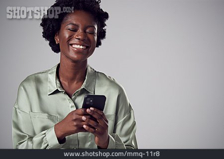 
                Frau, Lachen, Smartphone, Person Of Color                   