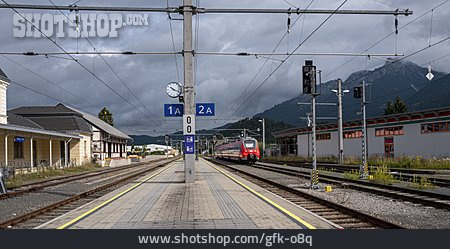 
                Bahnhof, österreich, Reutte                   