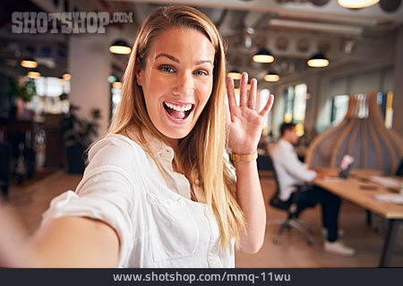 
                Lächeln, Büro, Selfie                   