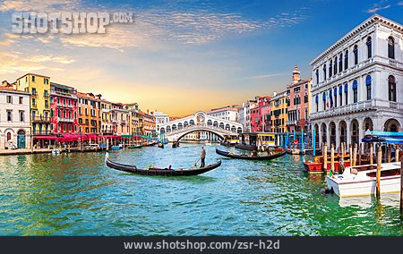 
                Gondel, Venedig, Canal Grande, Rialtobrücke                   