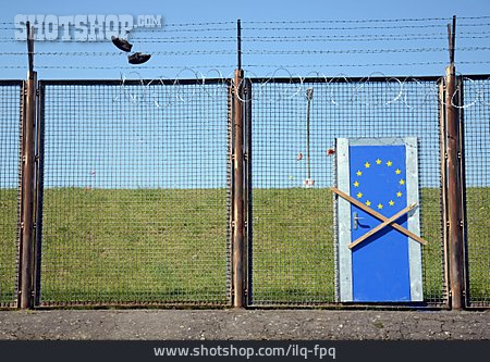 
                Europäische Union, Grenzpolitik, Asylpolitik, Abschottung                   