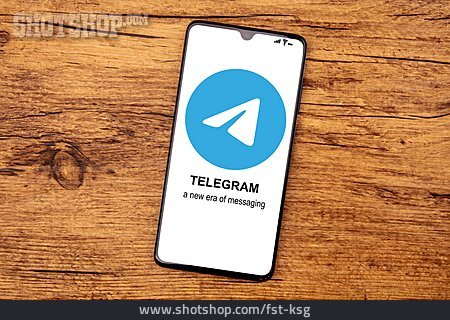 
                App, Telegram                   