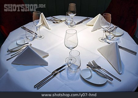 
                Tisch, Restaurant, Gedeckt                   