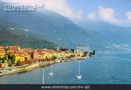 
                Lago Maggiore, Cannobio                   