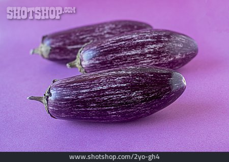 
                Aubergine                   