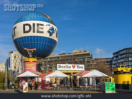 
                Weltballon Berlin                   