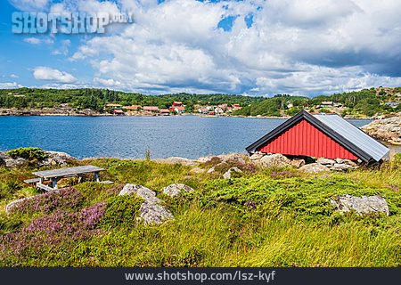 
                Norwegen, Skjernoya                   