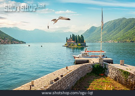 
                Montenegro, Bucht Von Kotor, St. George                   
