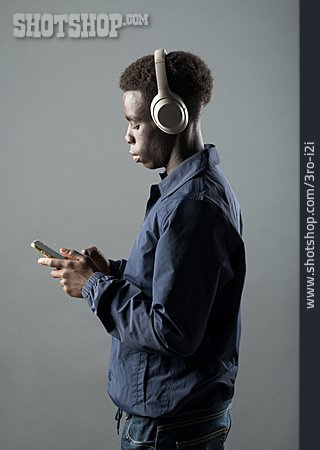 
                Musik, Kopfhörer, Smartphone                   