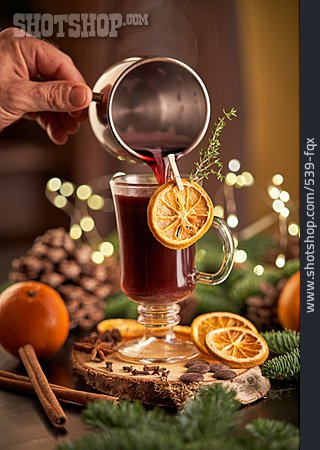 
                Pouring, Christmas Punch                   