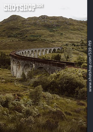 
                Schottland, Glenfinnan, Glenfinnan-viadukt                   