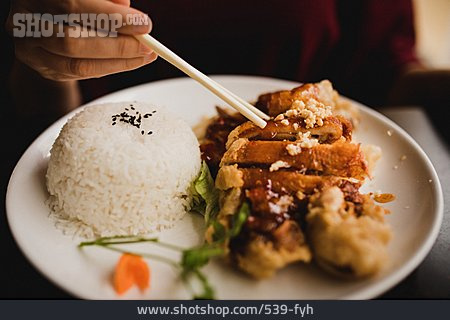 
                Essstäbchen, Chinesische Küche, Mittagessen, Entenfleisch                   