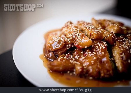 
                Asiatische Küche, Sesam, Hühnchenfleisch                   