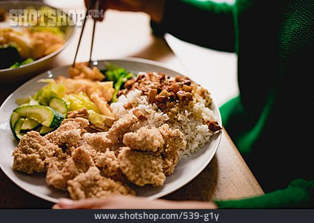 
                Asiatische Küche, Mahlzeit, Essstäbchen, Fried Chicken                   