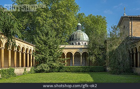 
                Potsdam, Schlosspark, Sanssouci, Friedenskirche                   