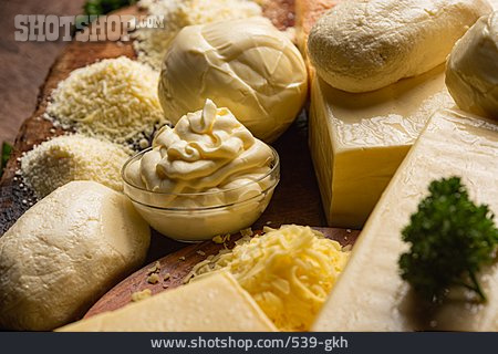 
                Käse, Milchprodukt, Käsesorten, Italienischer Käse                   