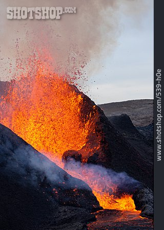 
                Vulkanismus, Eruption, Vulkanausbruch, Magma                   
