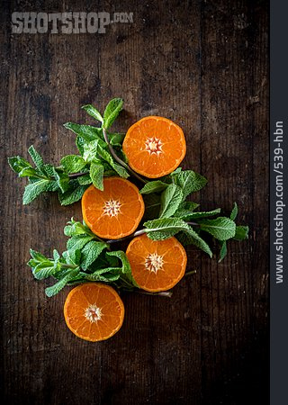 
                Mandarine, Halbiert                   