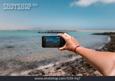 
                Smartphone, Filmen, Urlaubsfoto                   