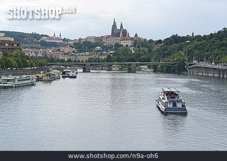 
                Prag, Moldau                   