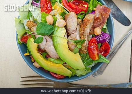 
                Salat, Hühnchenfleisch                   