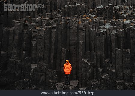 
                Basaltsäulen, Felswand, Svartifoss                   