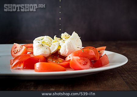 
                Tomate, Mozzarella, Vorspeise                   