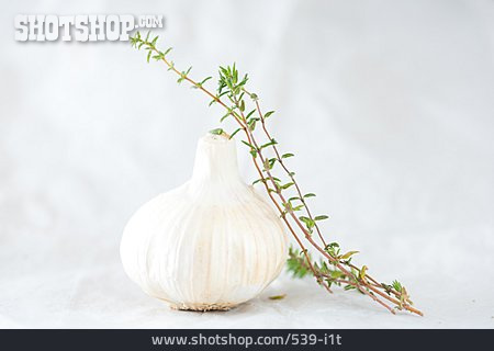 
                Knoblauch                   