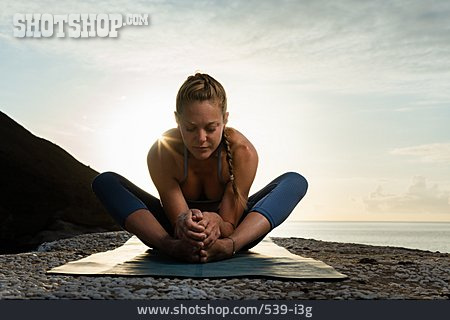 
                Yoga, Workout, Outdoor Yoga                   