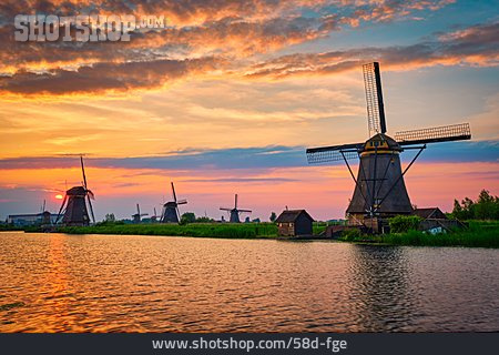 
                Windmühle, Holland, Kinderdijk, Niederländisch                   