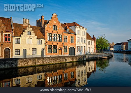 
                Kanal, Häuserzeile, Mittelalterlich, Brügge                   