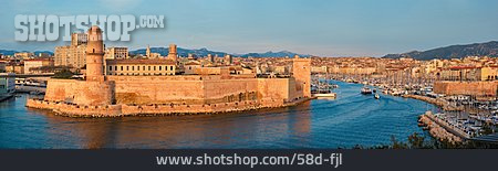 
                Marseille, Fort Saint-jean                   