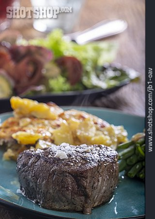 
                Steak, Rindfleisch, Rinderfilet                   