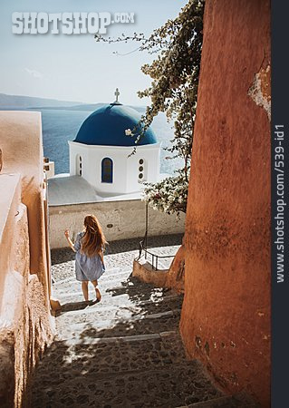 
                Greece, Santorini, Oia                   