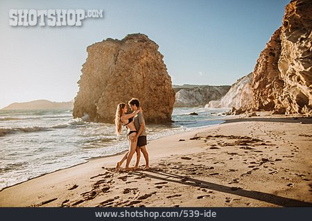
                Paar, Strand, Urlaub, Romantisch                   