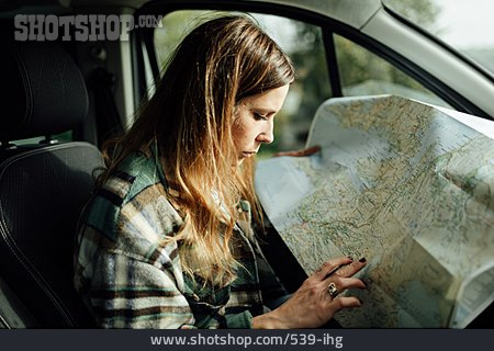 
                Landkarte, Autofahrt, Orientierungslos, Roadtrip                   