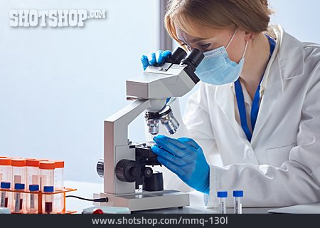 
                Wissenschaft, Forschung, Untersuchen, Blutprobe                   
