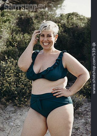 
                Body Positivity, Plus-size-model, Mehrgewichtig                   