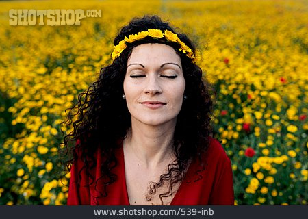 
                Ruhe, Sommerlich, Blumenmädchen, Hippie                   