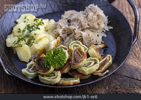 
                Lunch, Ravioli, Southern German Cuisine                   