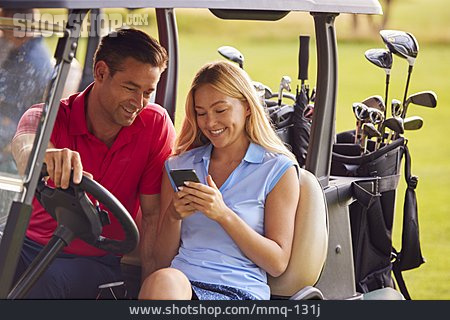 
                Paar, Lesen, Sms, Golfen, Golfmobil                   