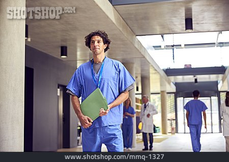 
                Krankenhaus, Krankenakte, Krankenpfleger                   