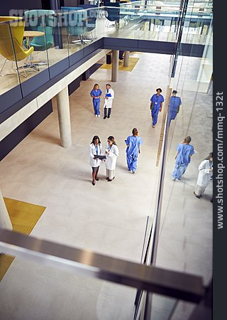 
                Krankenhaus, Personal                   