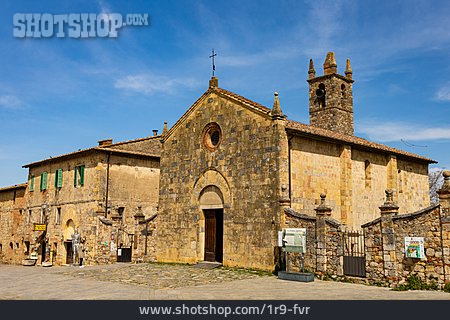 
                Monteriggioni, Kirche Santa Maria Assunta                   