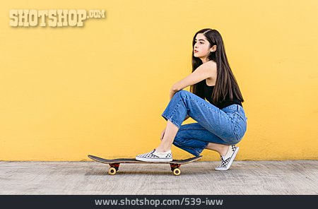 
                Skateboard, Skateboarden, Skateboarderin                   